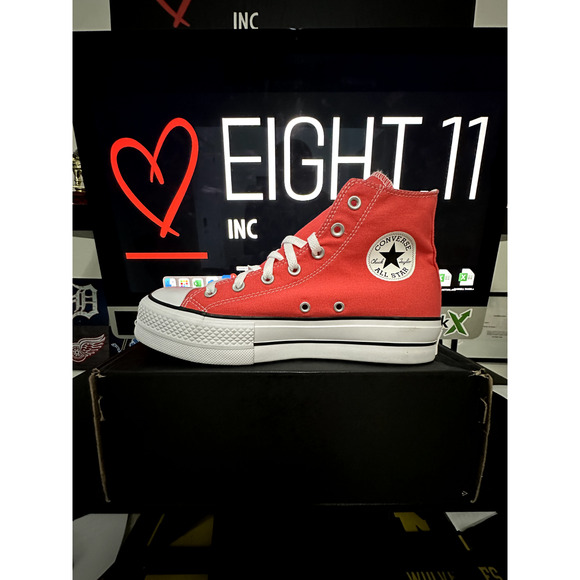 NEW WOMEN'S SIZE 9 CONVERSE CTAS CHUCK TAYLOR ALL STAR ULTRA RED A02075C - Picture 1 of 6